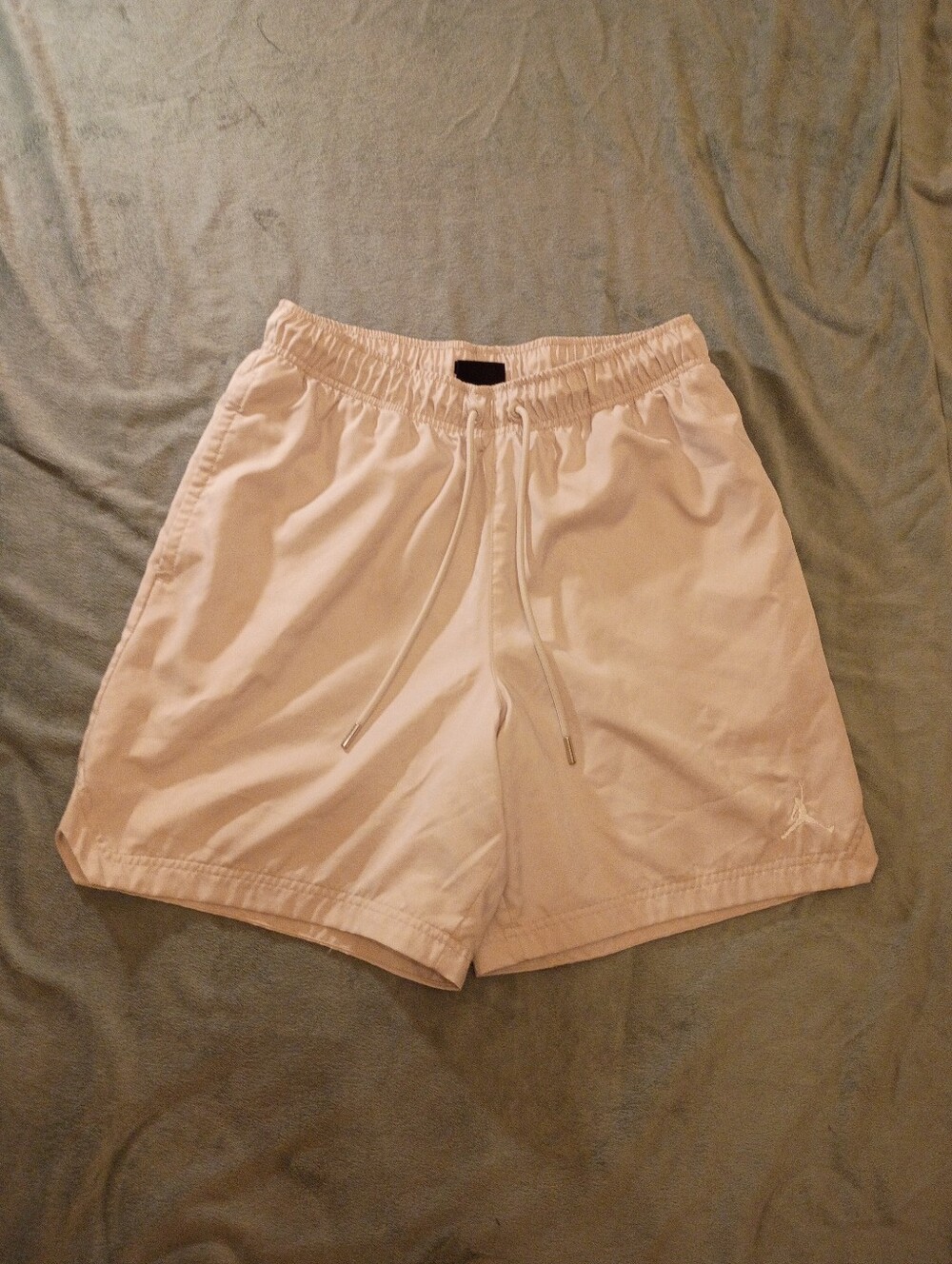 Shorts - Picture 1 of 2